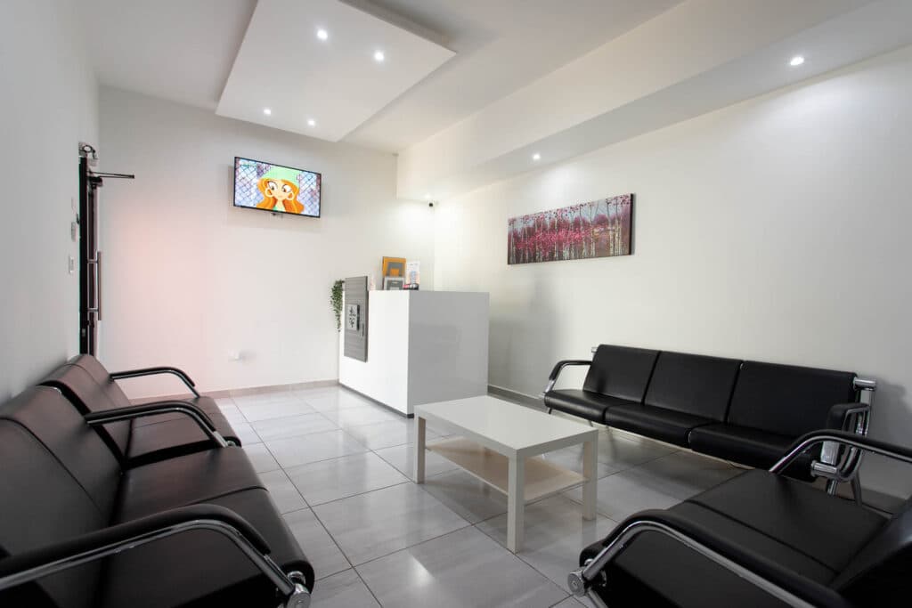 Dr. Claudio Fontes thumbnail 4