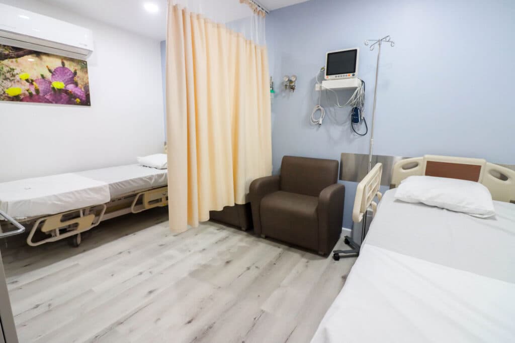 Dra. Esmeralda Villegas thumbnail 5